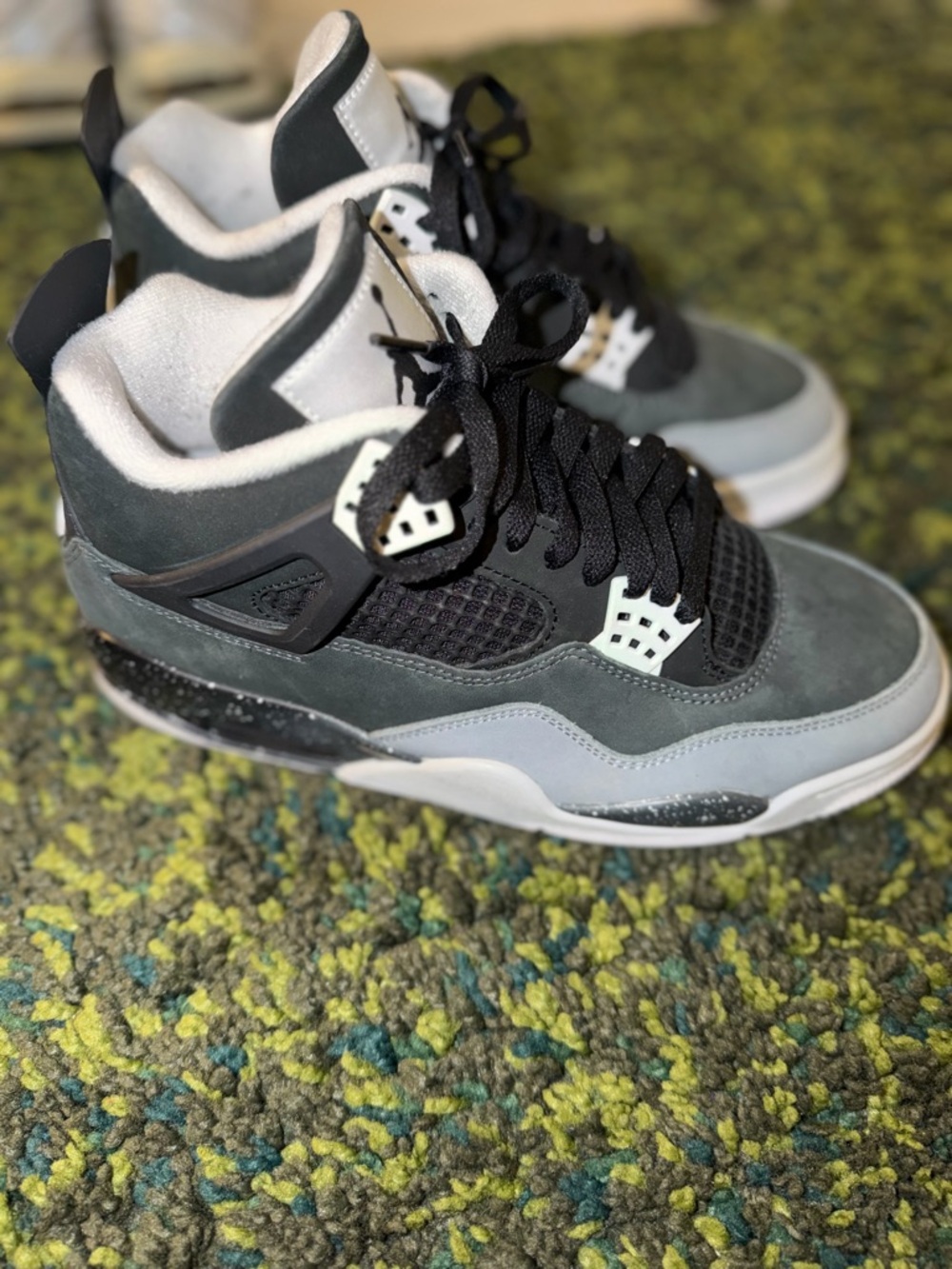 Jordan Men's Grey and Black Retro Sneakers